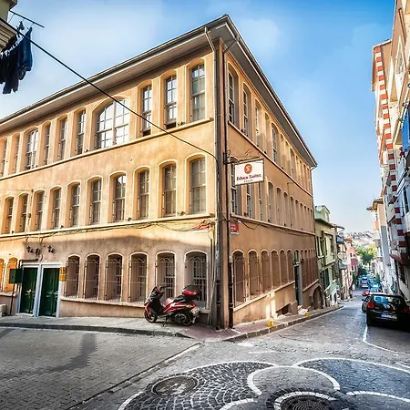 Educa Suites Balat Istambul