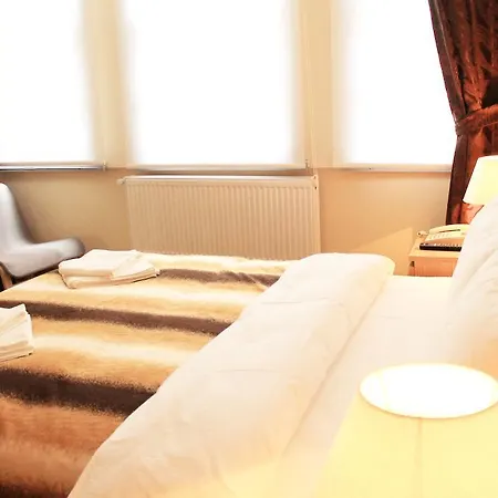 Educa Suites Balat